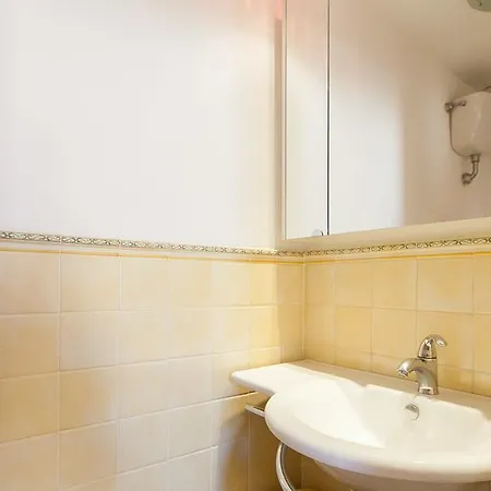Rental In Rome Otranto Relax Exterior photo